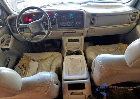 2002 GMC Yukon z USA, uszkodzony, nr VIN 1GKEC13Z02R287436